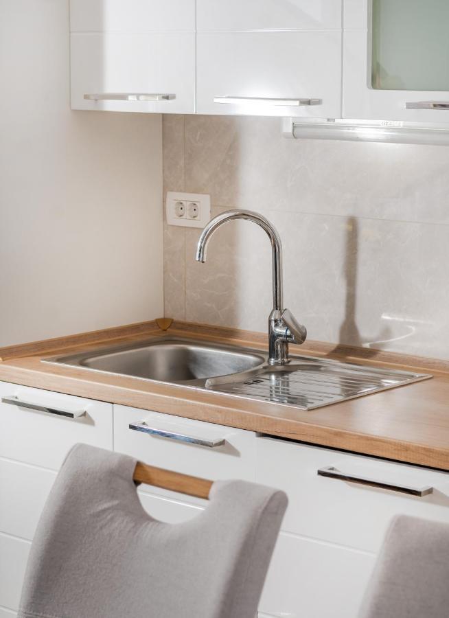 Solu Apartment Промайна Екстериор снимка