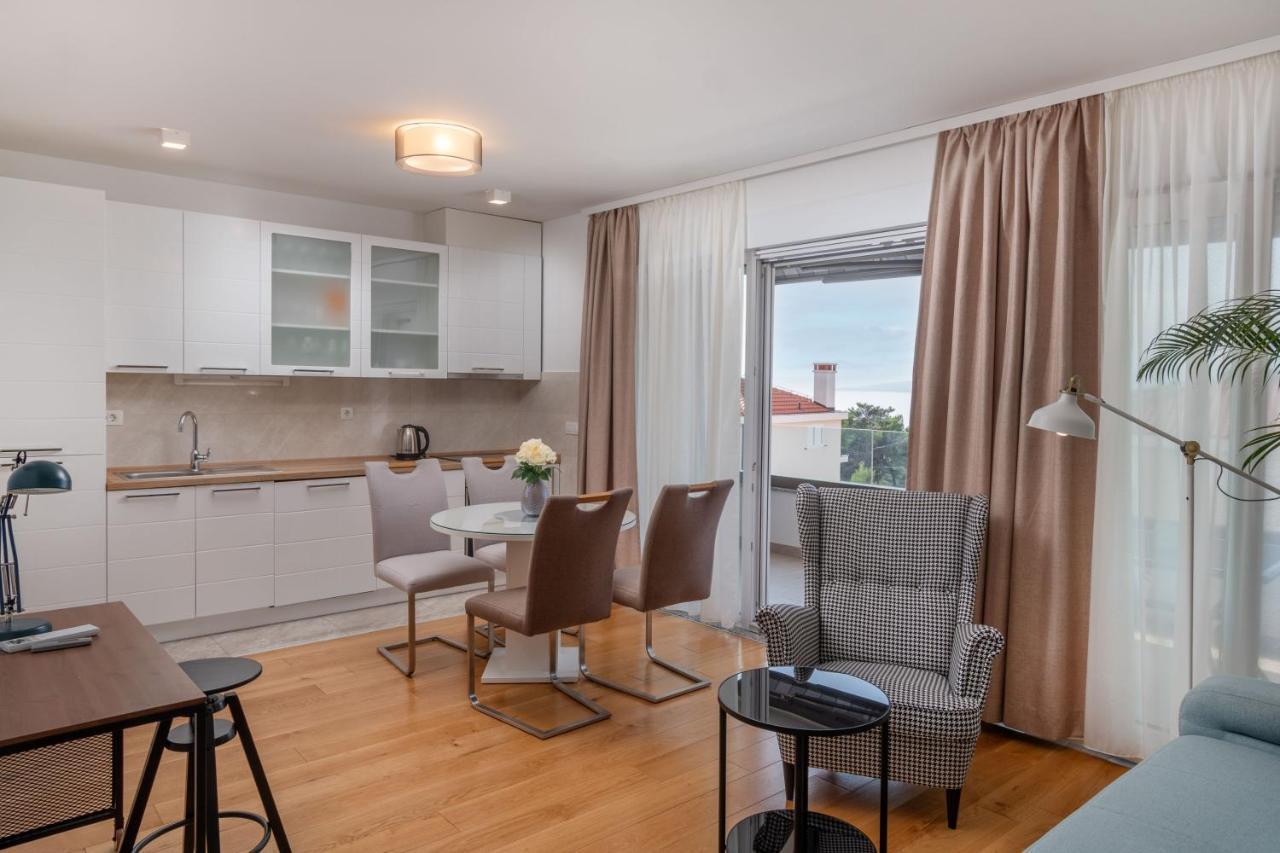 Solu Apartment Промайна Екстериор снимка